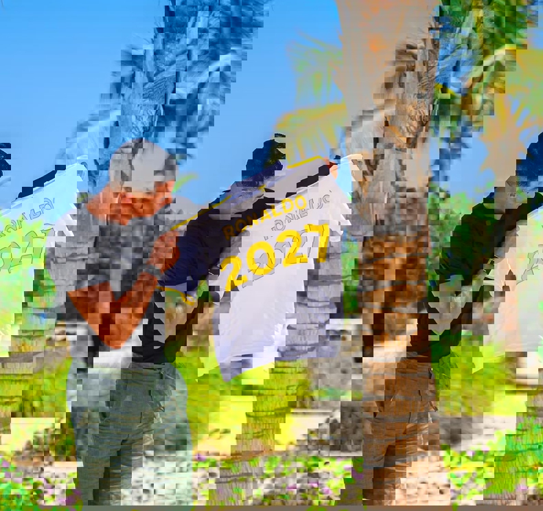 آریا جوان