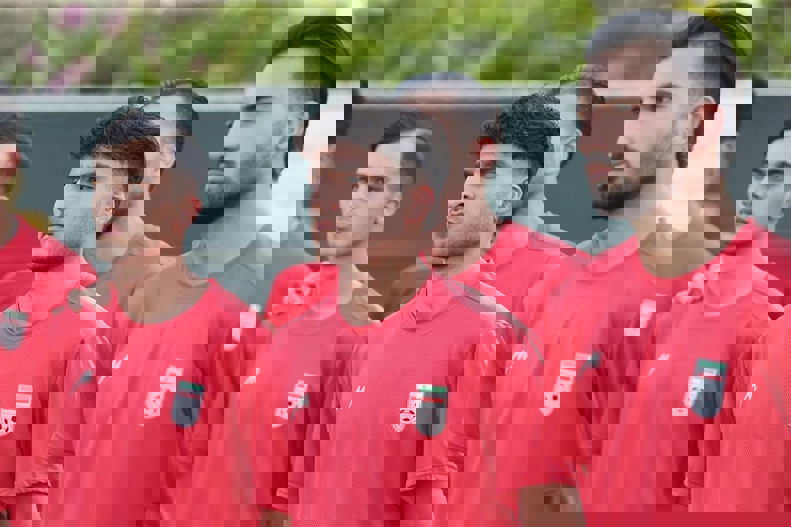 آریا جوان