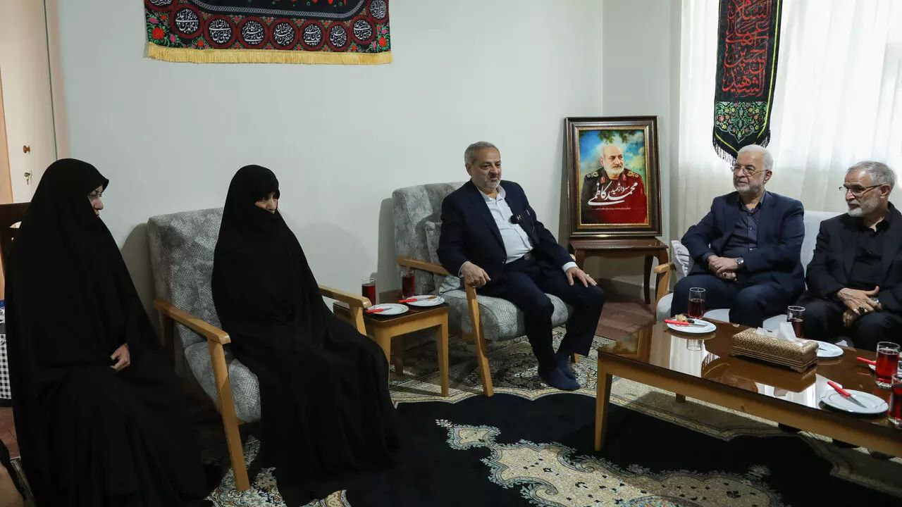 ایران پرسمان