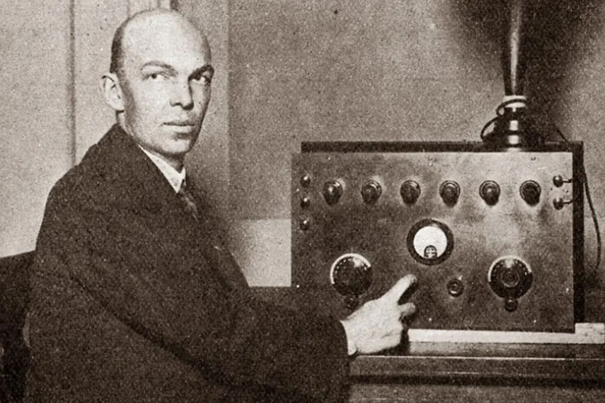 سیاست و بازاریابی