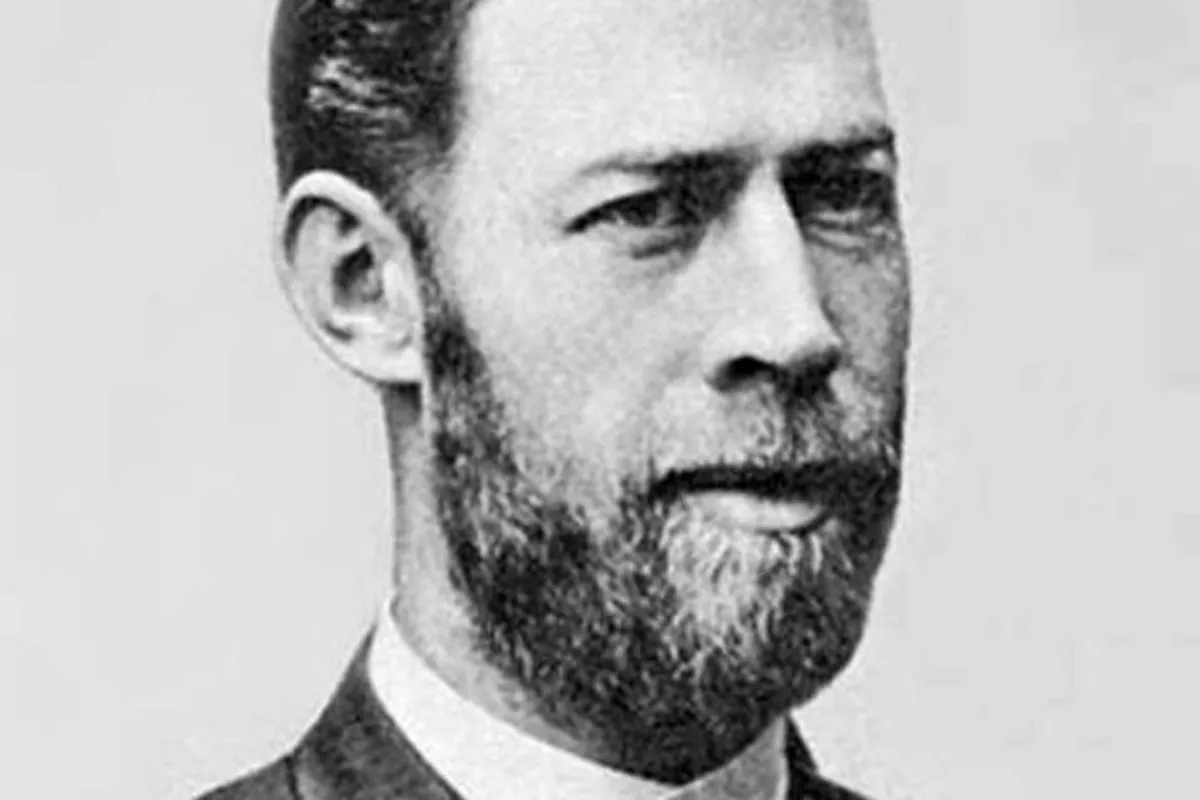 سیاست و بازاریابی