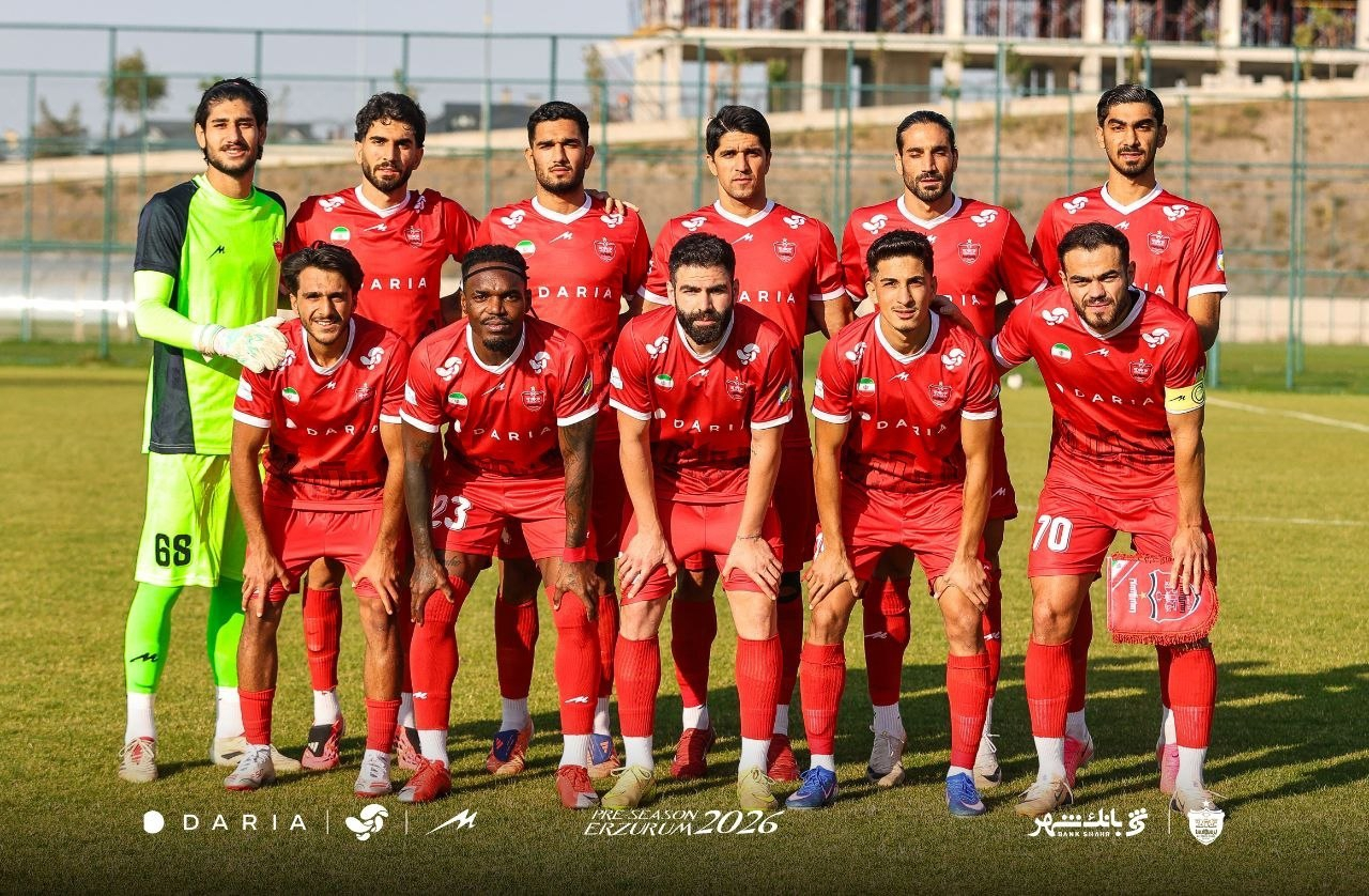 آریا جوان