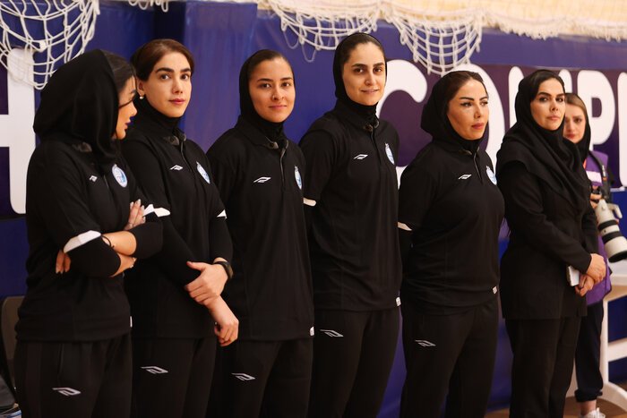 آریا جوان