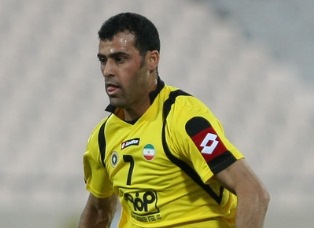 عماد رضا ممنوع الخروج است