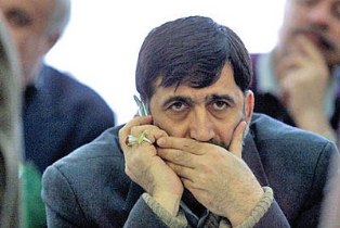 آجورلو : انتقال پاس به همدان تخلف بود