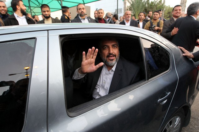 عکس/ خداحافظی خالد مشعل از غزه 
