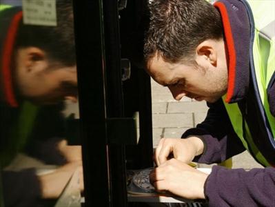 کاهش ۳۴ درصدی قیمت اینترنت در ژاپن/ کاهش قیمت اینترنت سوپر سرعت در انگلیس به نصف 