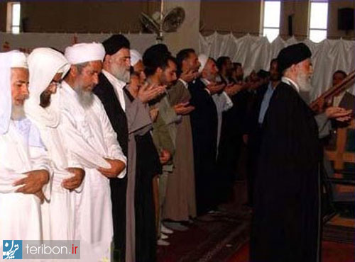 عکس/ نماز اهل سنت به امامت رهبرانقلاب