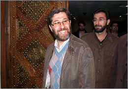 مسئولان را برای سفر با ترن دعوت می‌کنیم