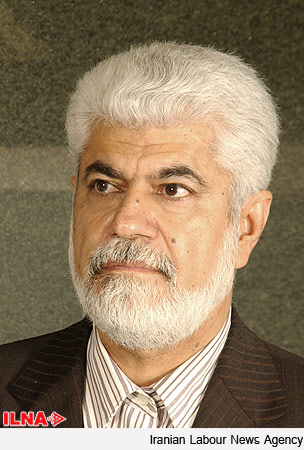 انتقاد شهریاری از تاخیر دستور دولت برای ترخیص داروها