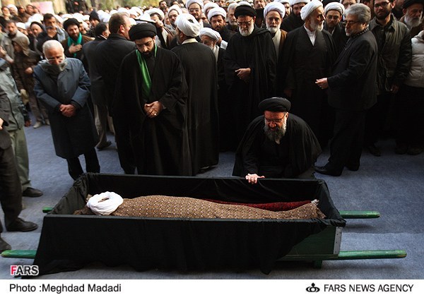 عکس / مسئولانی که به تشییع پیکر آیت الله تهرانی رفتند 