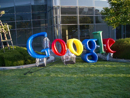 کشف گواهینامه ای نامعتبر برای دامنه google.com