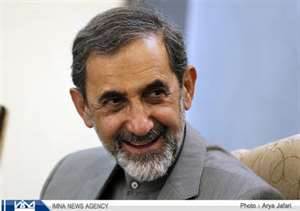 ولایتی: یقه من "ولایتی" است نه آخوندی / قرار بود من نخست وزیر شوم نه موسوی / امام در مورد مذاکرات با صدام به من اختیار کامل داد / در مورد انتخابات فعلا صحبت نمی کنم