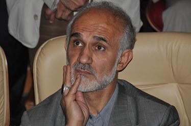 مصطی معین: سیاستی باقی نمانده است 