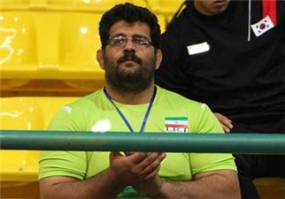استعفای تلفنی جزینی از سرمربیگری تیم ملی کشتی فرنگی!