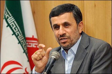  احمدی نژاددر بازدید از پروژه زیر زمینی خط آهن تهران-تبریز:همه تلاش ها باید وقف خدمت به مردم باشد