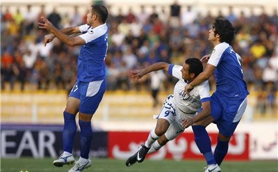 استقلال خوزستان به برگزاری یک بازی بدون تماشاگر محکوم شد/ محرومیت سرمربی نفت امیدیه