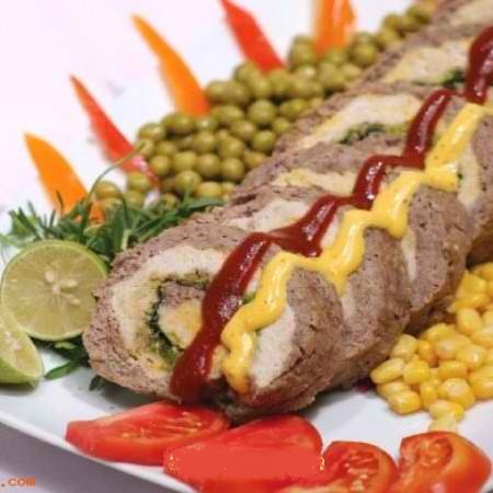 رولت گوشت و مرغ برای ناهار