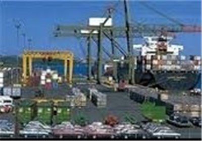 معاون اقتصادی و سرمایه گذاری منطقه آزاد ارس: مجوز ترخیص خودروهای سواری خارجی از گمرک جلفا در منطقه آزاد ارس ابلاغ شد 