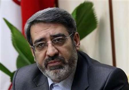 تقدیر وزیر کشور از همسر شهید سید علی اندرزگو