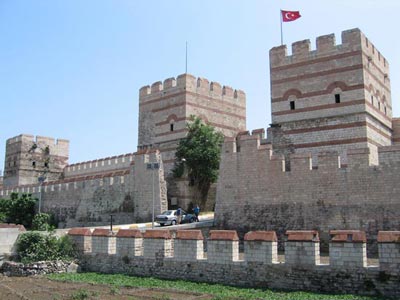 جهان نما/ این دیوارها ارزش دیدن دارند