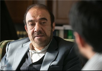 گفت‌وگویی خواندنی از علی‌محمد بشارتی: به هاشمی گفتم فائزه بیخود میگوید اول است