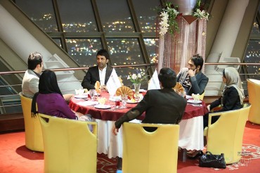 حضور علی لهراسبی در برنامه «مهمانی شام»