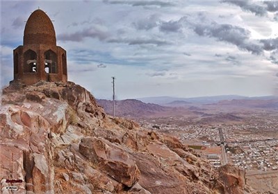 ابنیه/ مقبره گنبد باز