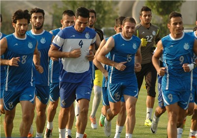 قلعه‌نویی خطاب به بازیکنان: فکر نکنید جمعه بازی آسانی داریم