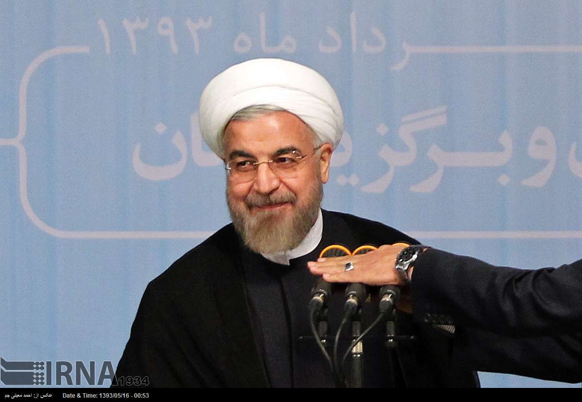 عکس/ دیدار علما، ایثارگران و نخبگان چهار محال و بختیاری با رییس جمهور