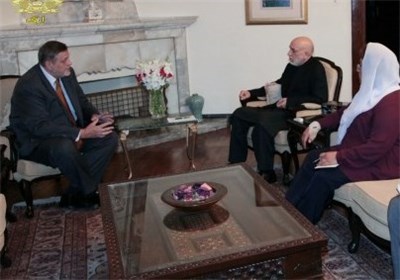 کرزی: نتیجه نهایی انتخابات در زمان تعیین شده اعلام شود