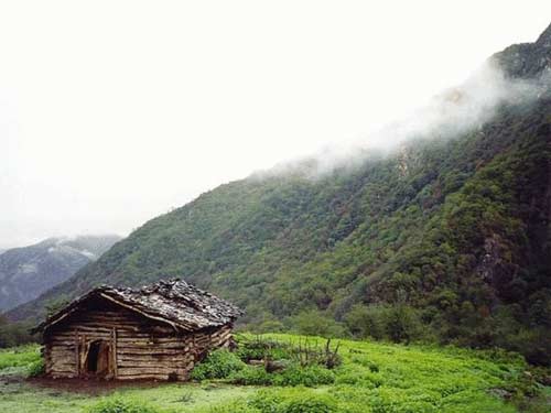 فتوگردی/ کلبه ای در دل ابرها