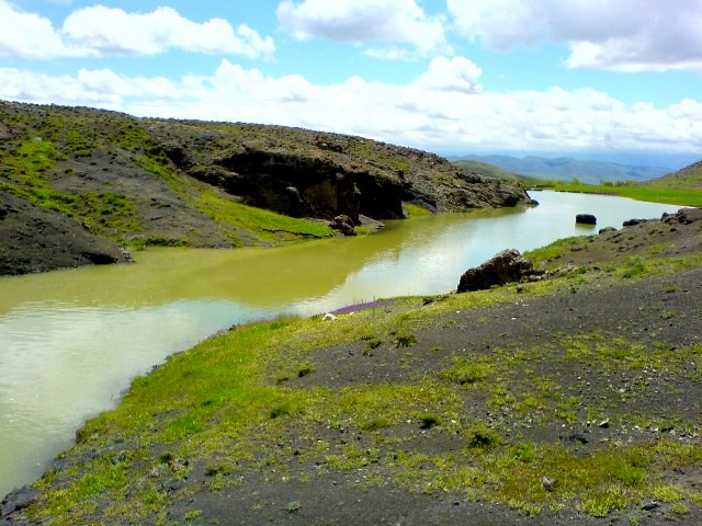 ایرانسرا/ روستای شریف بیگلو، زیبایی مثال زدنی در تمام فصول سال