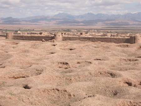 حوادث/ حفار غیرمجاز در رشتخوار زیر آوار جان باخت