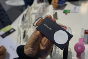 Adition، گجتی برای شارژ اپل بدون نیاز به magsafe معرفی کرد