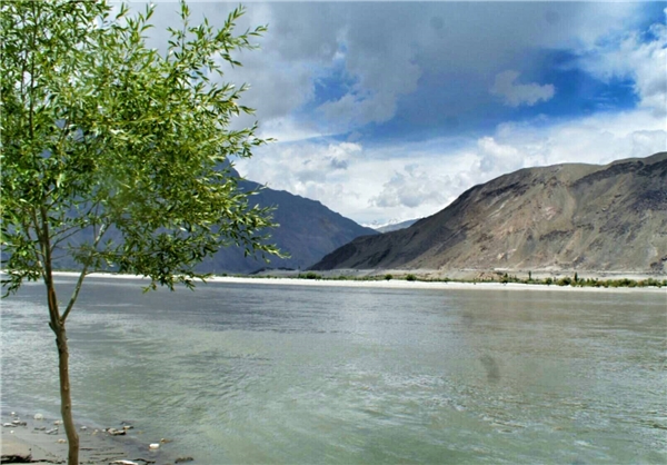 سرچشمه رود «سند» کجاست؟