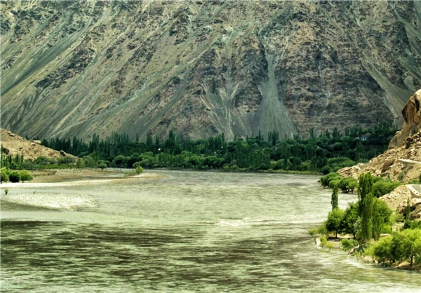 سرچشمه رود «سند» کجاست؟