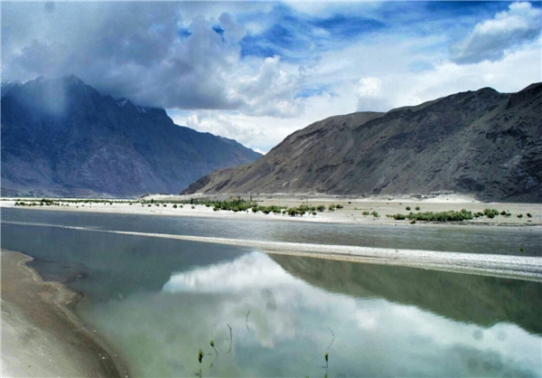 سرچشمه رود «سند» کجاست؟