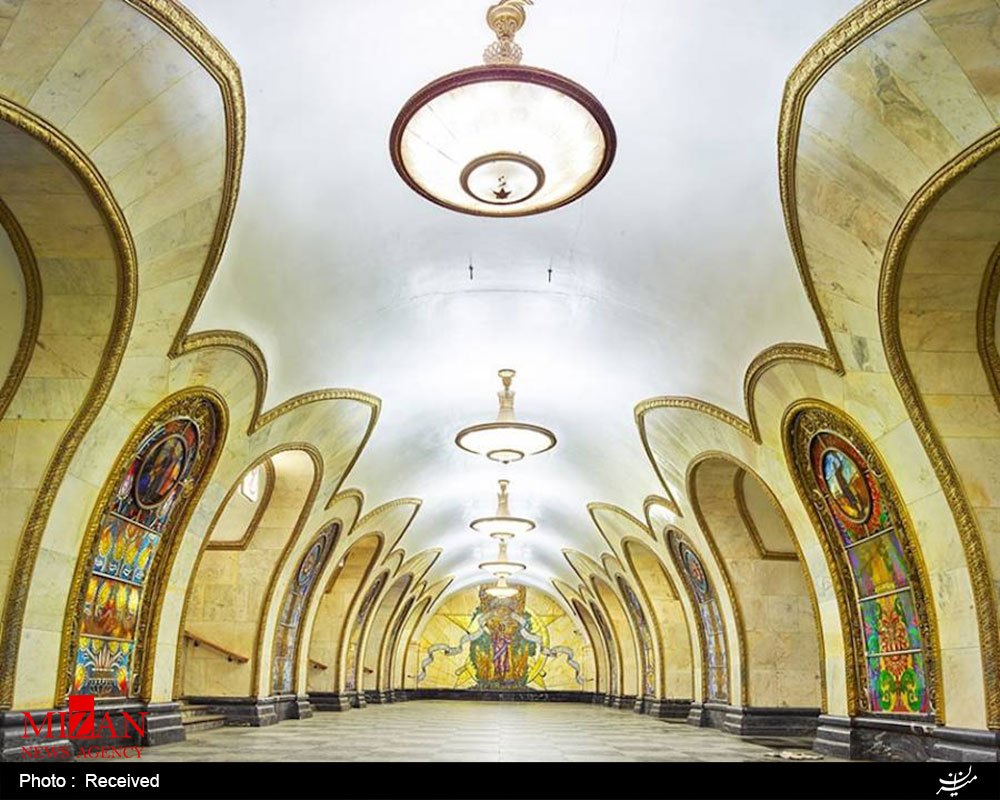 عکس/ معماری خیره کننده در ایستگاه های مترو روسیه