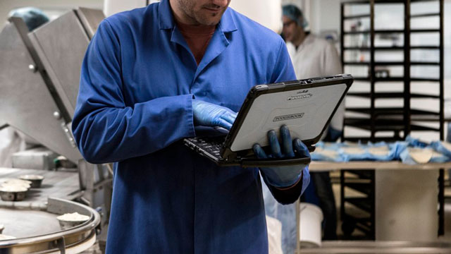 فتو آی تی/ Toughbook ۲۰، لپتاپی ساخته شده برای بدترین شرایط محیطی