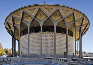 در آخرین ماه سال در تئاترشهر چه می‌گذرد؟