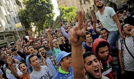 152معترض به واگذاری جزایرمصری به عربستان به زندان محکوم شدند