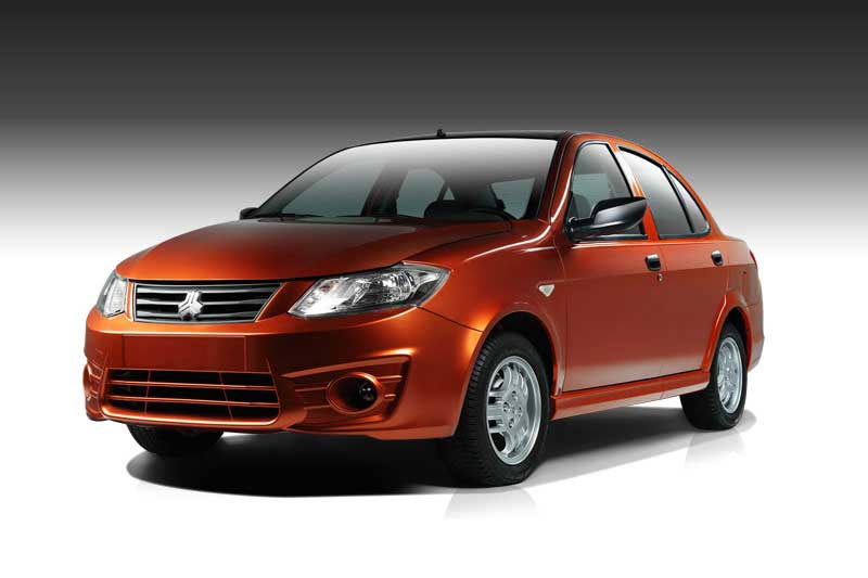 مقایسهٔ «سایپا ساینا» با «پژو 405 SLX»