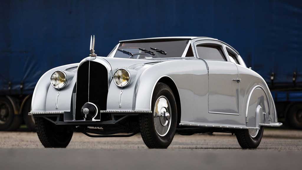 «Avion Voisin C28»، جالب‌ترین خودروی فروشی در حراجی مونتری