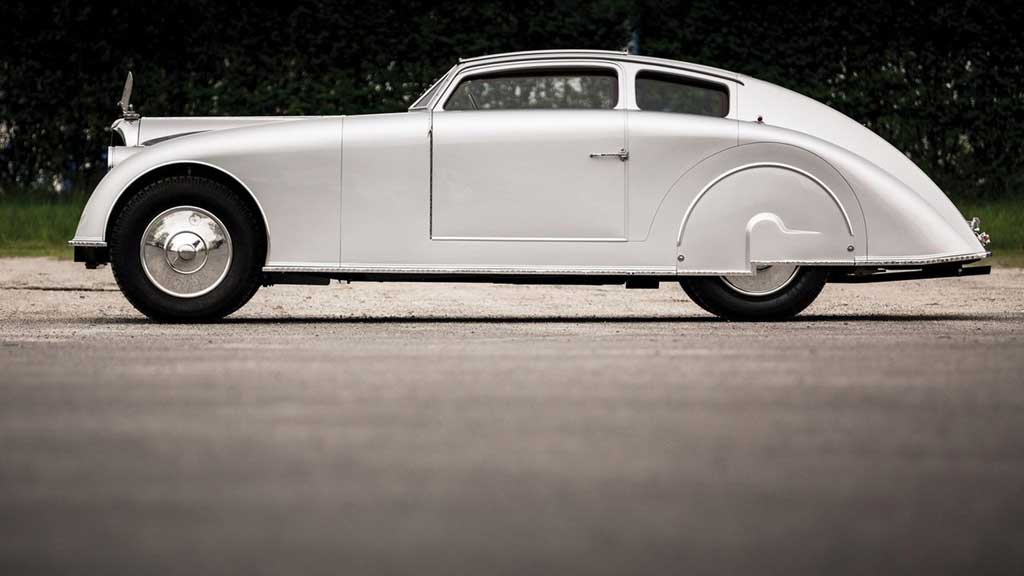 «Avion Voisin C28»، جالب‌ترین خودروی فروشی در حراجی مونتری