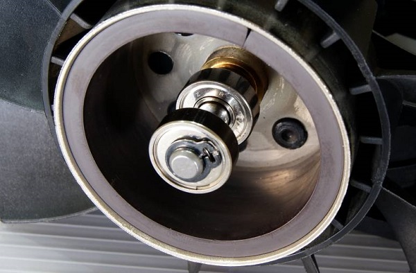 راهنمای انتخاب فن کامپیوتر بر اساس نوع یاتاقان (Bearing)