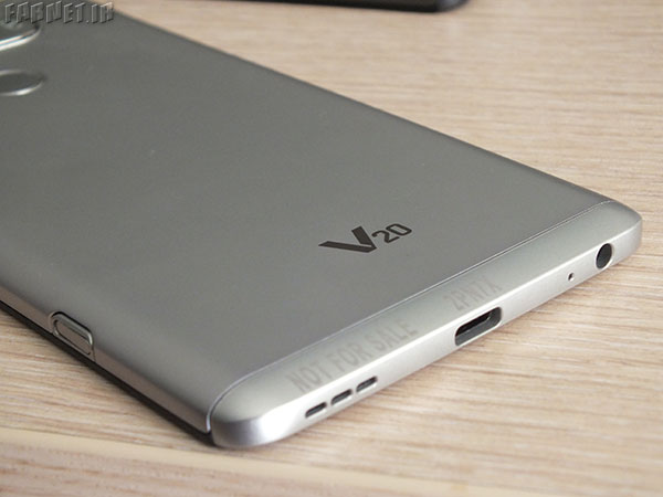 نگاه نزدیک/ بررسی کوتاه LG V20