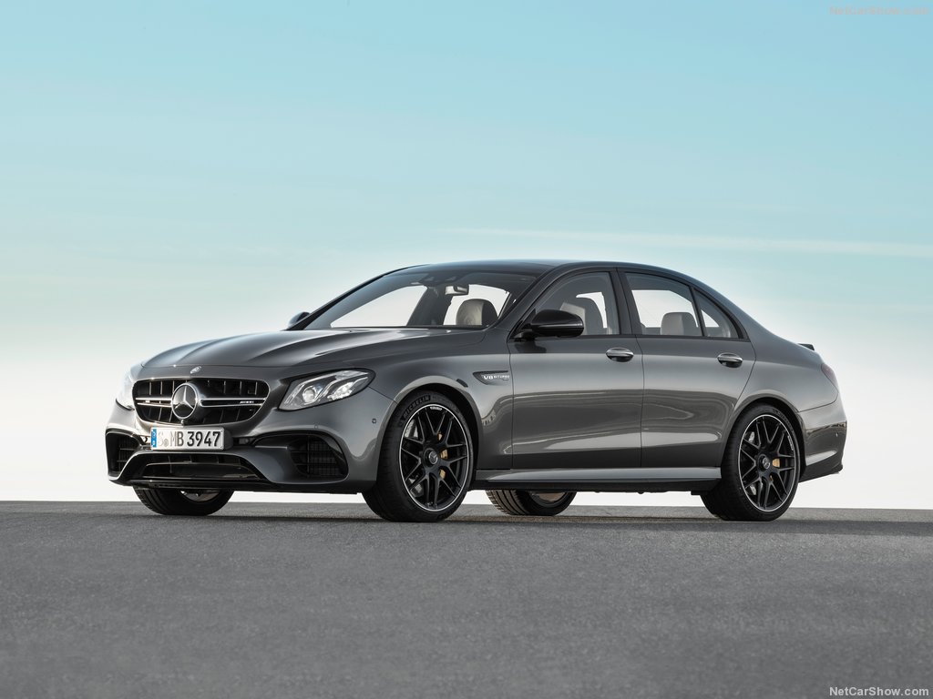 ویدئو/ نسل جدید «مرسدس بنز E63 AMG» معرفی شد