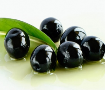 طبع من/ زيتون سياه مي‌خريد يا رنگ شده؟