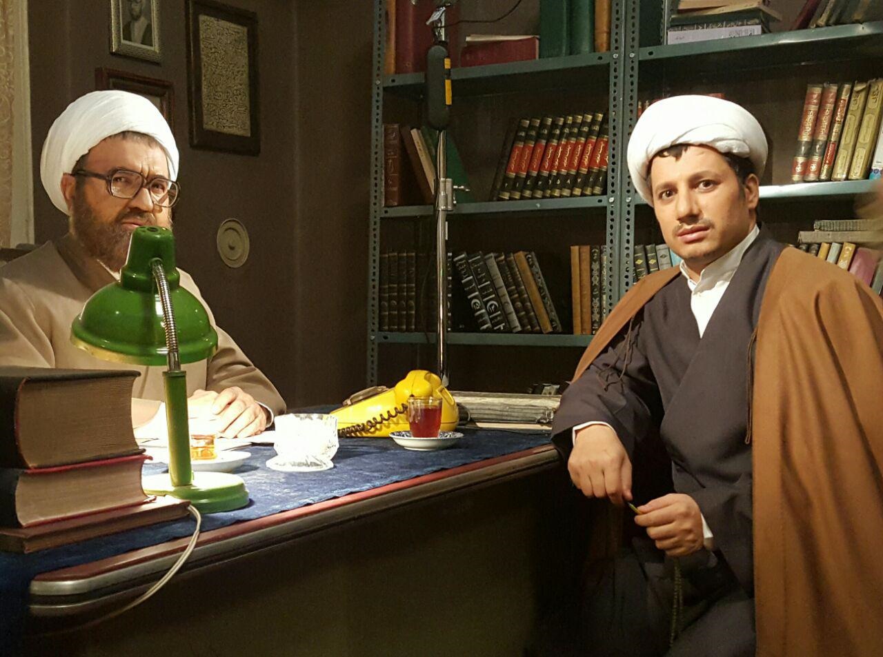بازیگر نقش آیت‌الله هاشمی‌ رفسنجانی در «معمای شاه» چگونه انتخاب شد؟/ انتشار عکس‌های بدون گریم